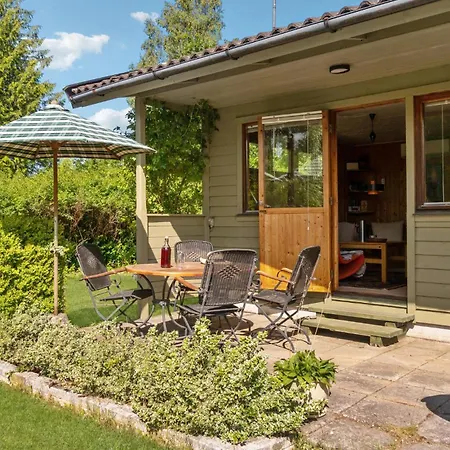 2 Bedroom In Holiday home *